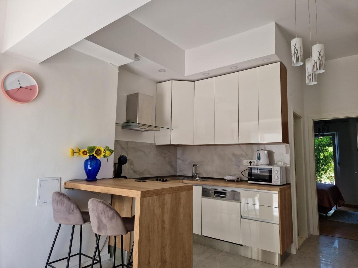 Апартаменты Apartman Leana Сплит Экстерьер фото